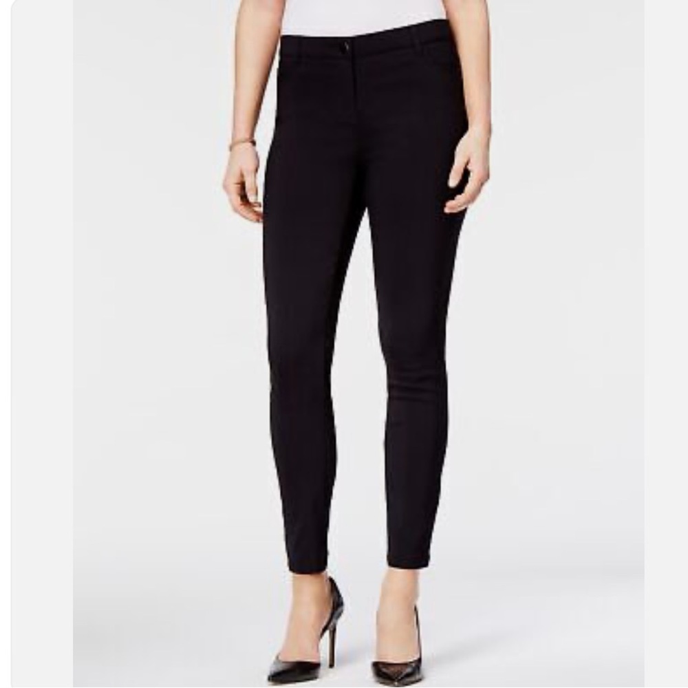 STYLE & Co skinny leg pants NWOT